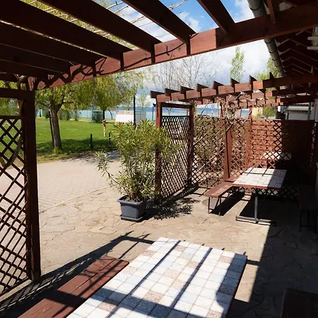 Pelso 게스트하우스 자르마디