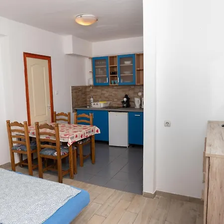 Πανσιόν Pelso