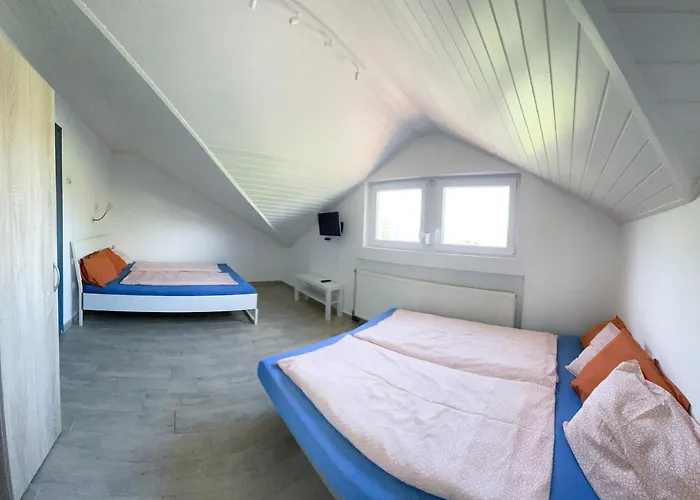 ゲストハウス Pelso Zamárdi